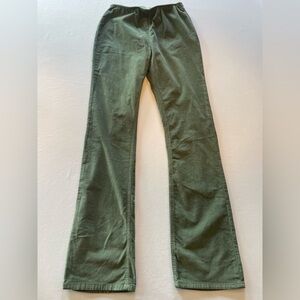 Free people with the free jenny high-rise, Olive Green Flare corduroys size 29